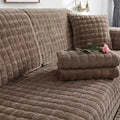 Housse de Canapé en Velours Universelle Antidérapante - SoftShield