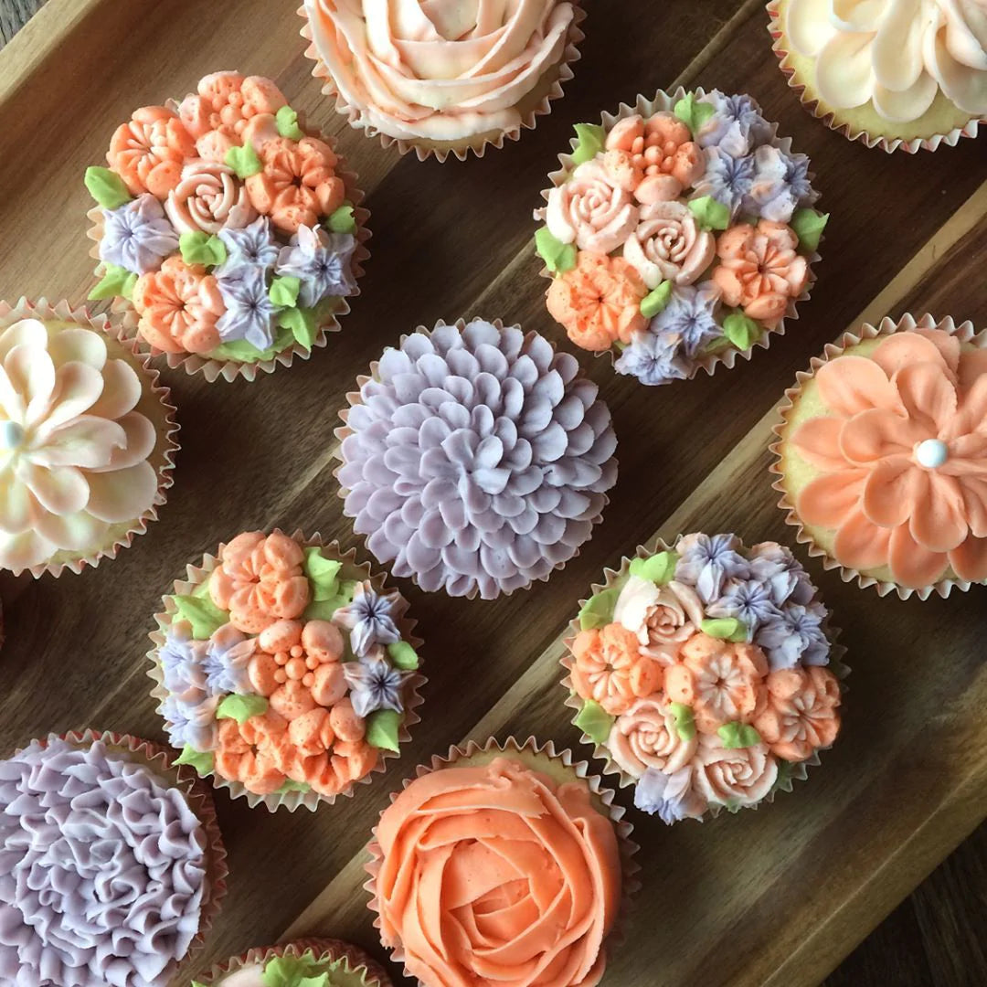Kit Douilles de Pâtisserie Formes de Fleurs
