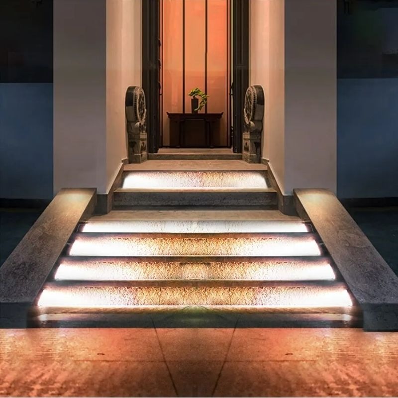 Kit Lumières LED Solaires pour Escalier Extérieur Étanches - StepGlow
