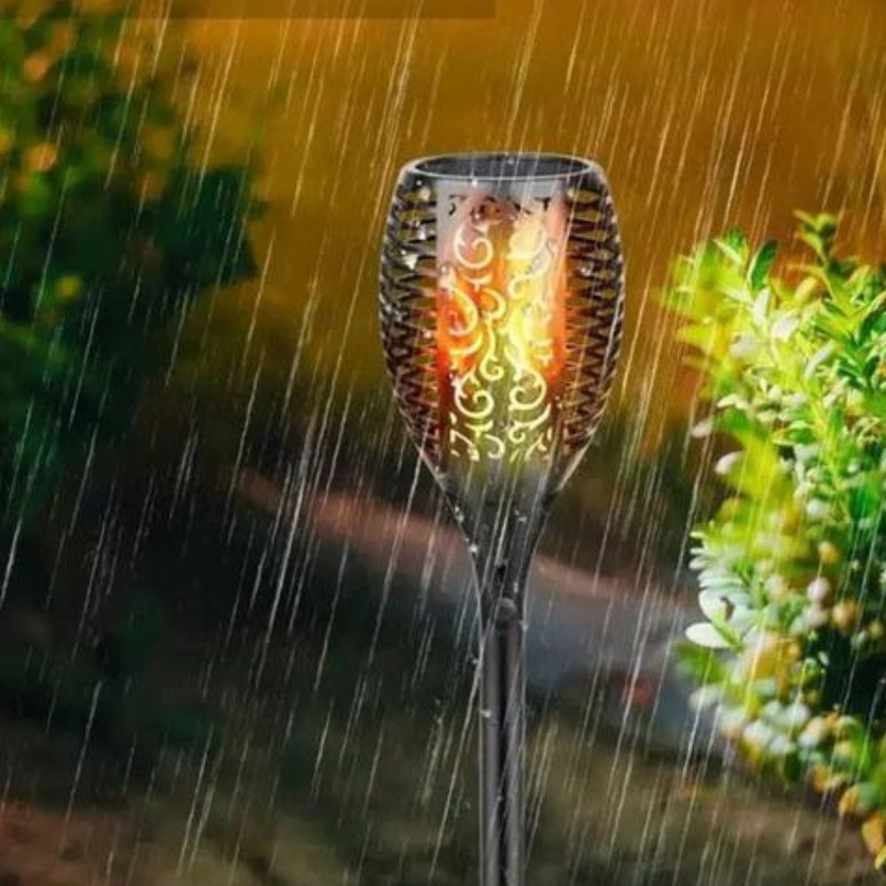 Lampe Torche LED Solaire Étanche - FireGlow
