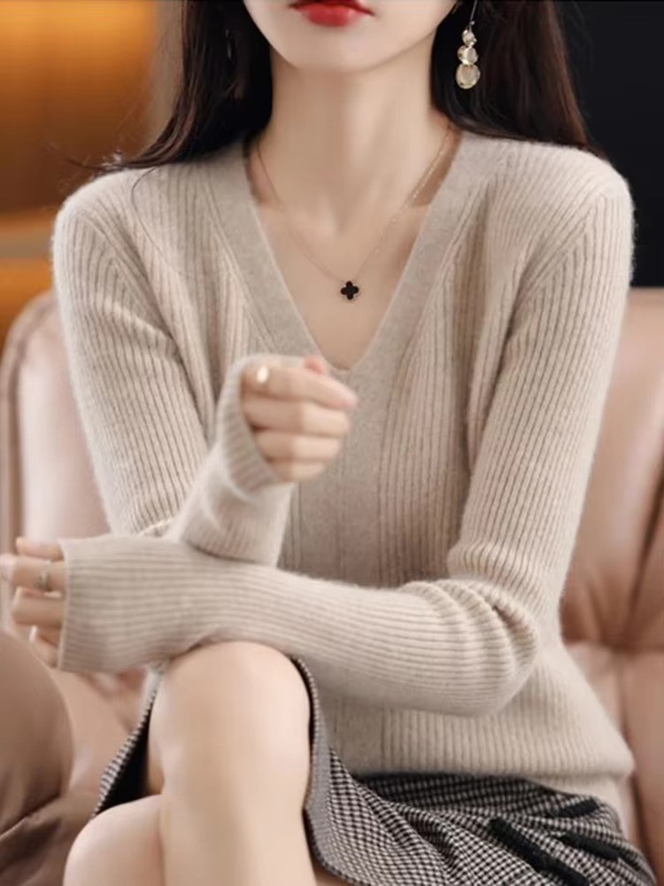 Pull Femme Basique en Laine à Col en V
