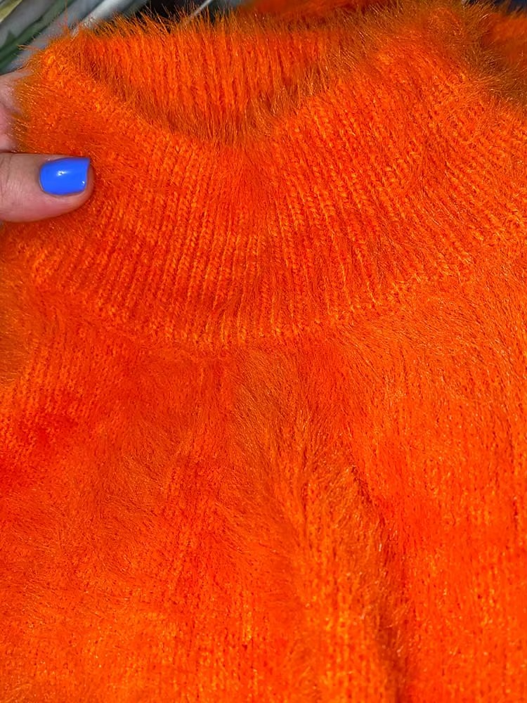 Pull Femme Doublé en Peluche à Col Roulé