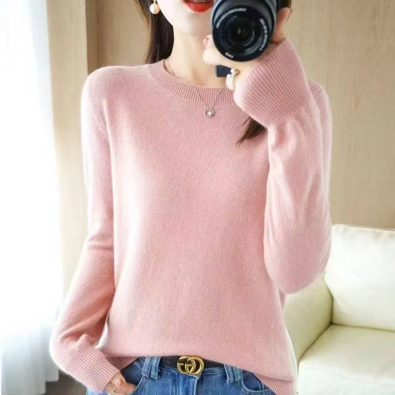 Pull Femme en Laine Classique à Col Rond