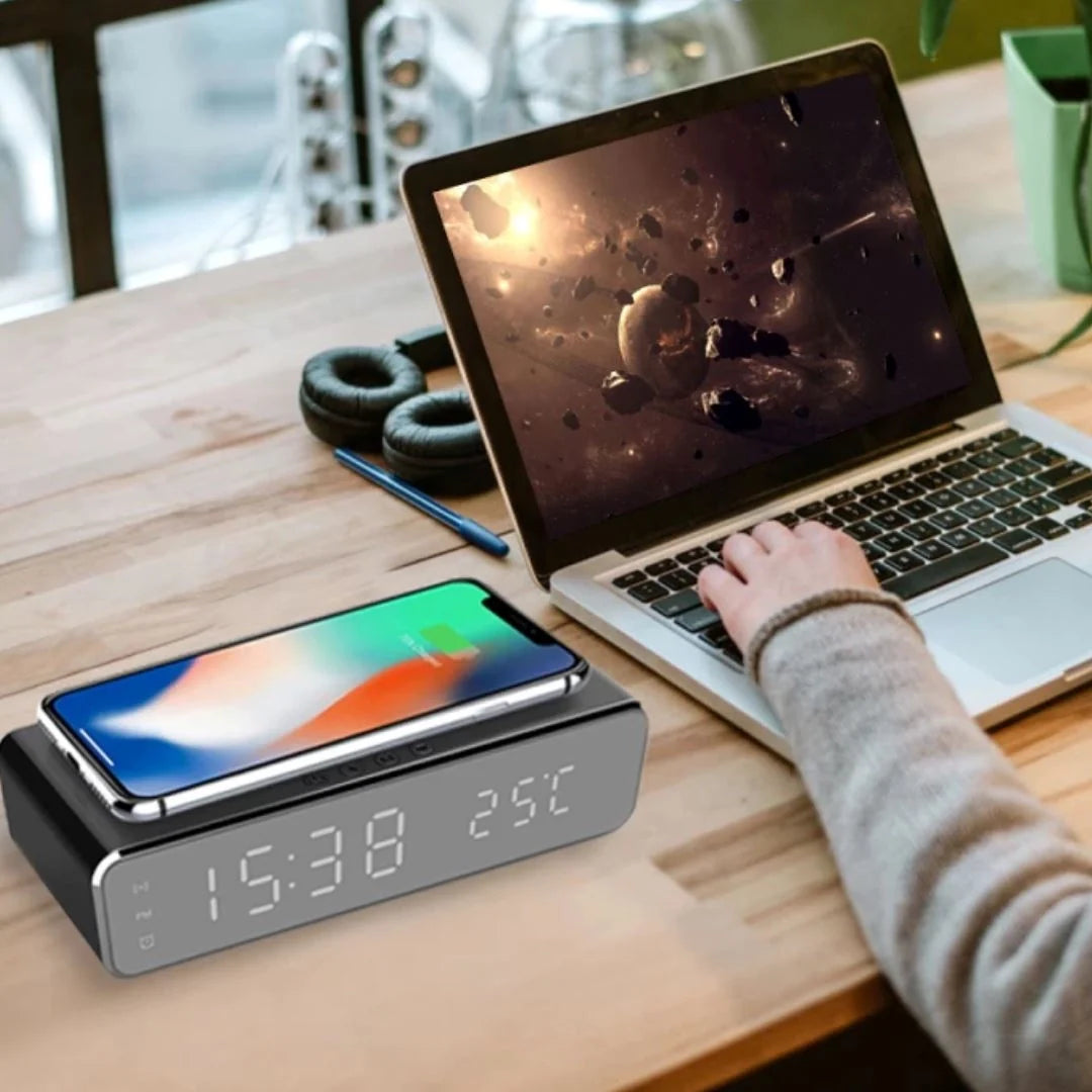 Réveil Digital avec Chargeur Sans Fil - TechCharge