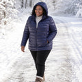 Doudoune Puffer Femme Grande Taille - lifestyle 3